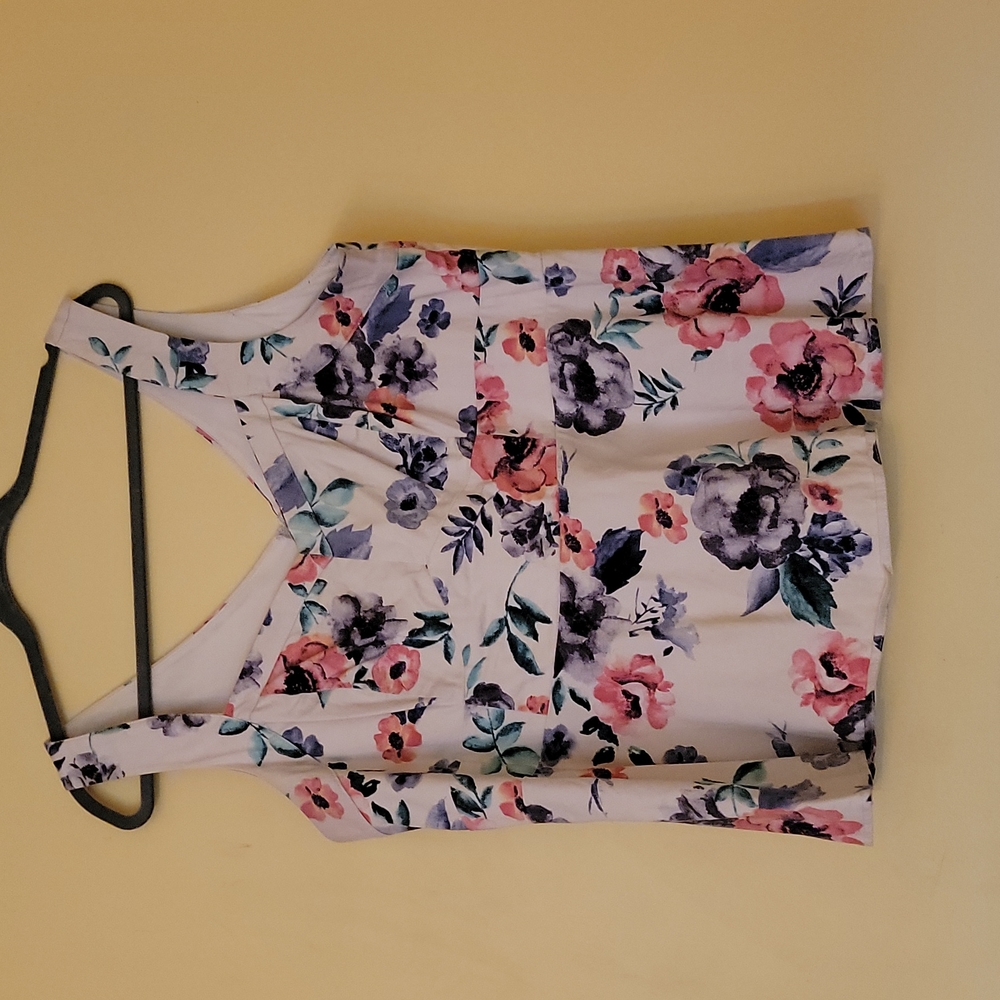 Torrid Floral blouse, Size 2x (18-20)